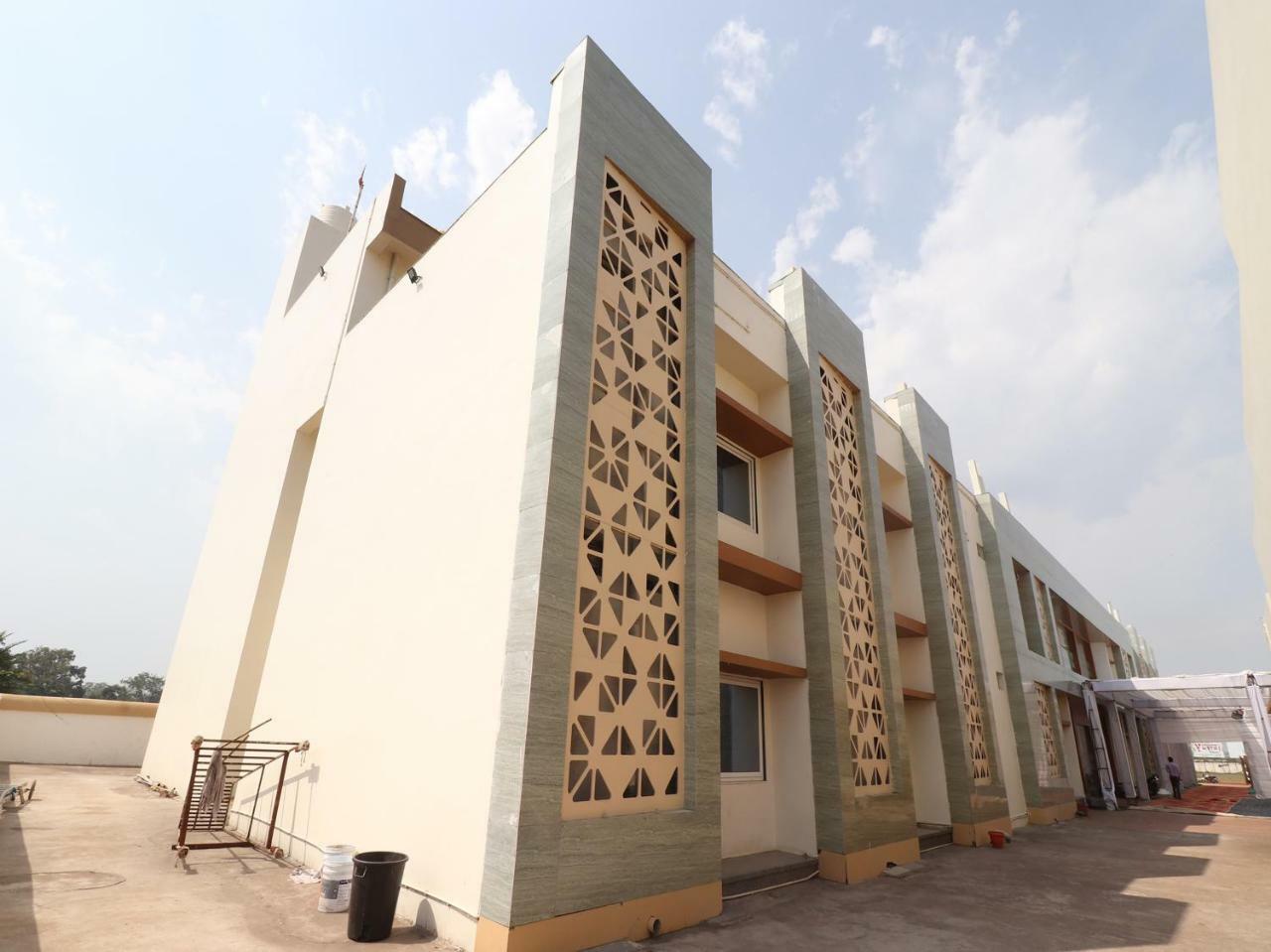 Oyo 29012 Gayatri Palace Ξενοδοχείο Durg Εξωτερικό φωτογραφία