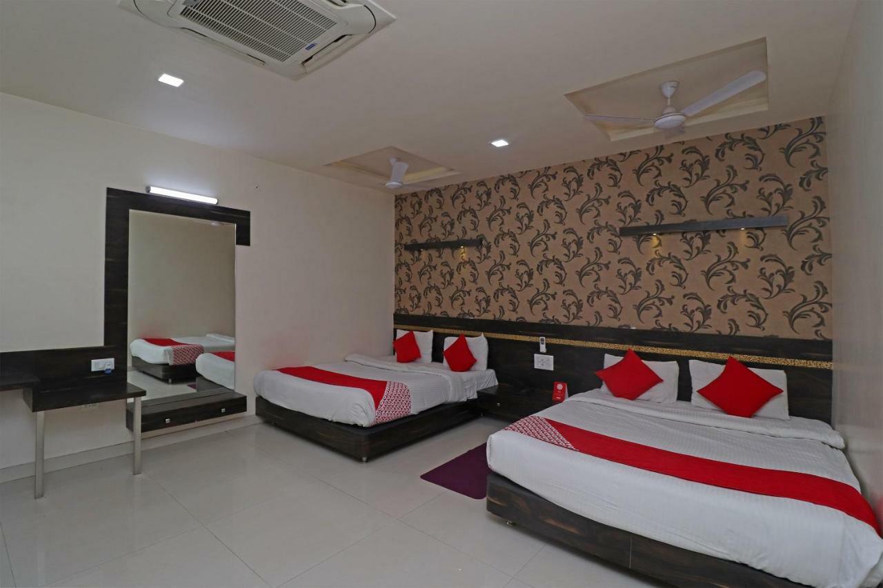 Oyo 29012 Gayatri Palace Ξενοδοχείο Durg Εξωτερικό φωτογραφία